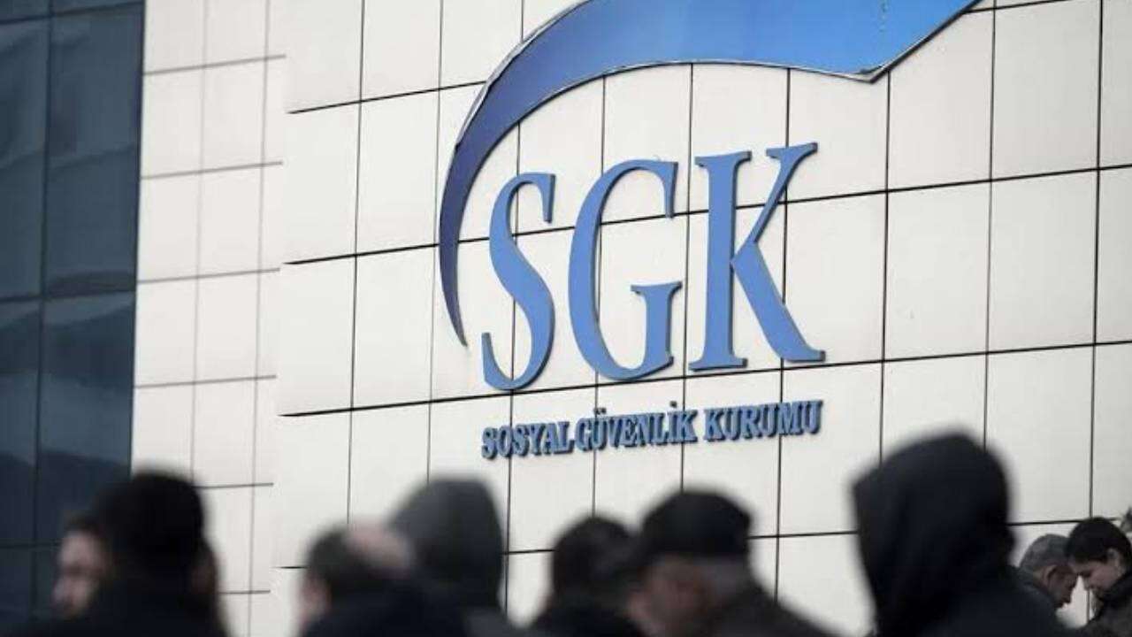 Erken emeklilik bekleyenlere SGK duyurusu: 48-52 yaş arası emeklilik hesabı değişiyor, prim gününüzü kontrol edin! 2